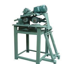 專業(yè)生產(chǎn)制作多種新型木工機械圖片_高清圖_細(xì)節(jié)圖-河北首泰機床制造 -